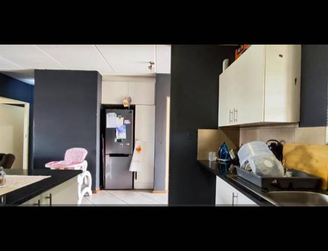 2 BEDROOM APARTMENT FOR SALE IN ALBERTSDAL